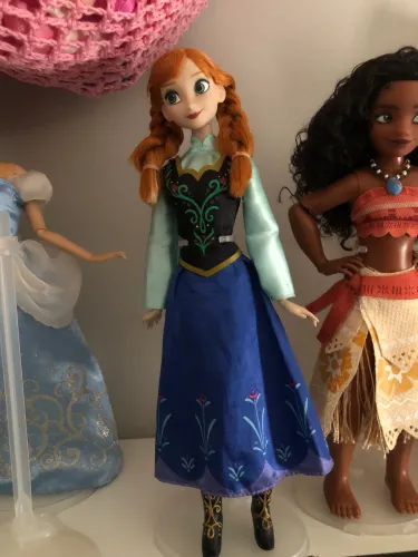 Boneca Princesa Anna Disney