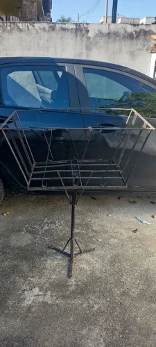 Cesta de lixo de calçada