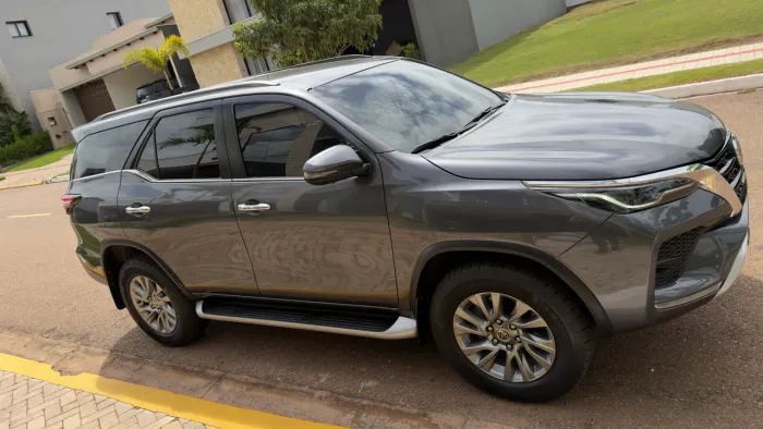 Toyota Hilux SW4 SRX 4X4 2.8 TDI 16V Dies. Aut. 2022