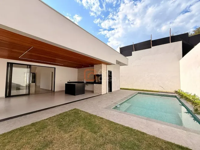 Casa linear com 4 quartos à venda em Lagoa Santa