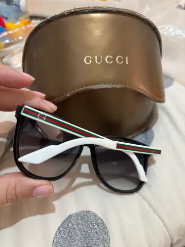 Óculos Gucci