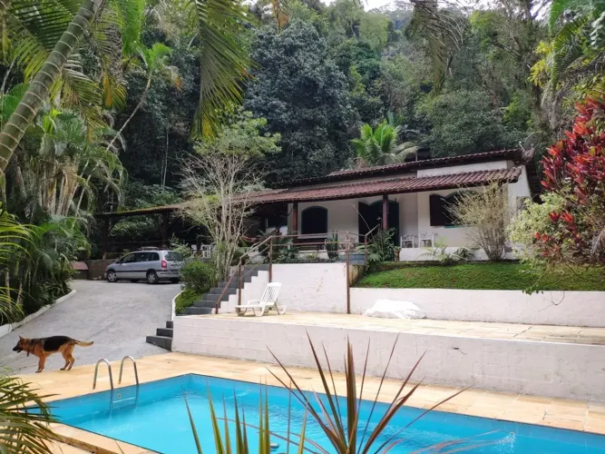 Fazenda/Sítio/Chácara para venda com 350 metros quadrados com 7 quartos