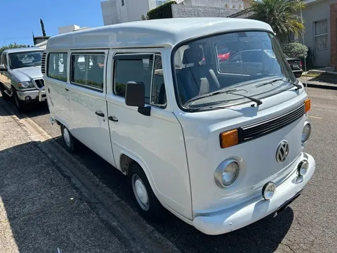 Volkswagen Kombi Standard/ Luxo/ Serie Prata 1999