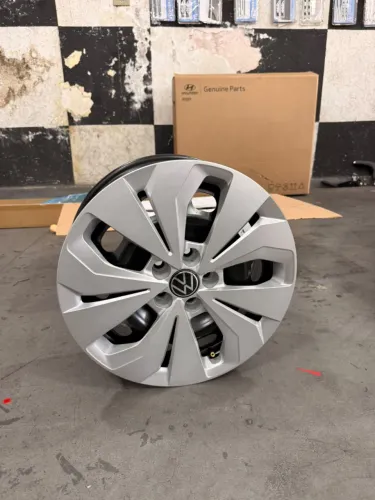 Rodas Originais T-Cross 2026 com Calotas Originais - Novas