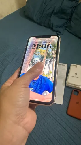 iPhone 11 branco 64 gb com NF