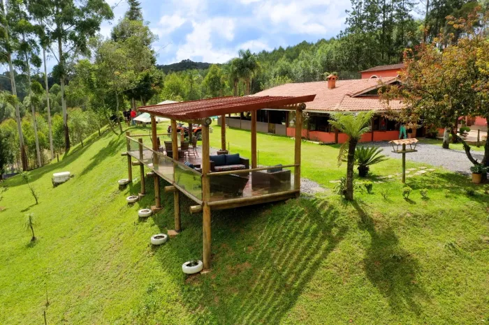 ? SÍTIO À VENDA EM IBIÚNA/SP ? PORTEIRA FECHADA 30.000 m²