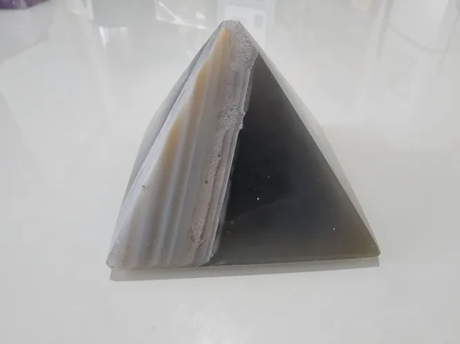 Pirâmide de Ágata Natural Polida