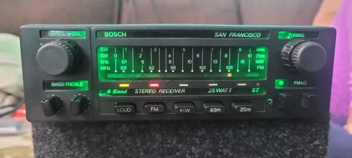 Rádio Bosch São Francisco 25 watts
