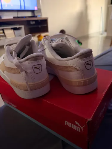 Tênis Puma Jada BDP Feminino Branco/Bege - Tam. 37 - Usado 1x