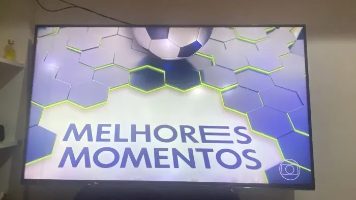 Vendo TV Smart Samsung 48 polegadas