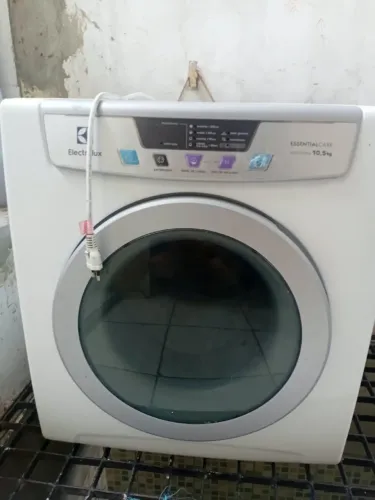 secadora electrolux 10,5kg essential care