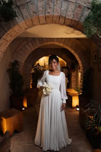 Vestido de noiva delicado e elegante