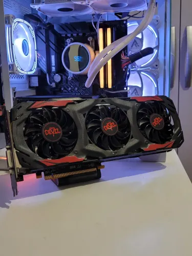RX 570 4GB Red Devil - Funcionando perfeitamente | Excelente estado de conservação
