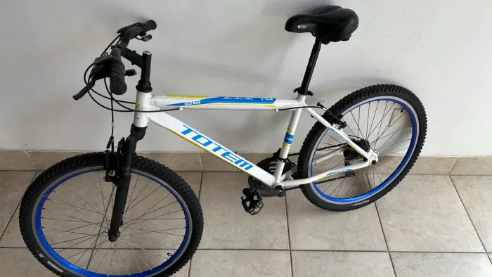 Bicicleta Totem - Aro 26 - 21 marchas