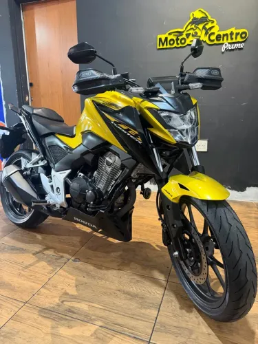 Honda CB 300f Twister Flex 2024