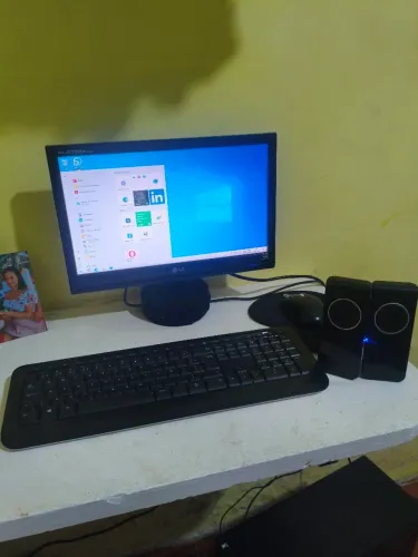 Vendo este computador,vem !!