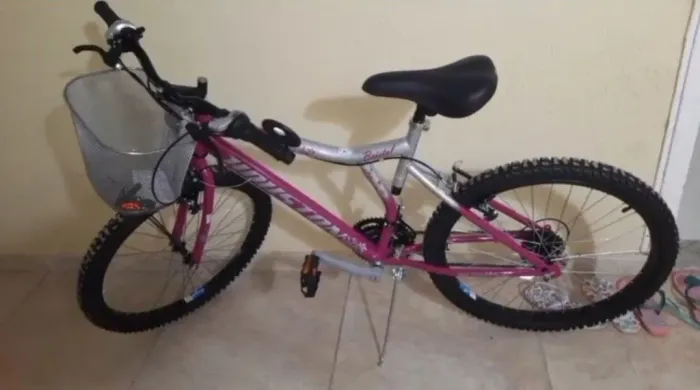 Vendo bicicleta aro 24 de marcha usada