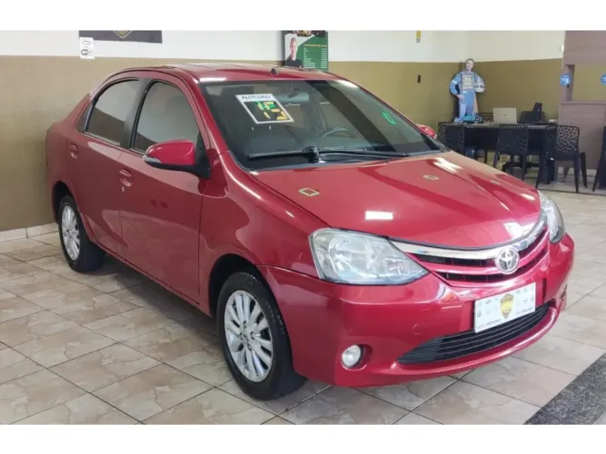 Toyota Etios XLS Sedan 1.5 Flex 16V 4P Mec. 2015