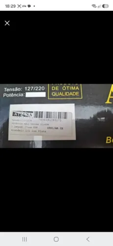 Luminária Attena nova na caixa