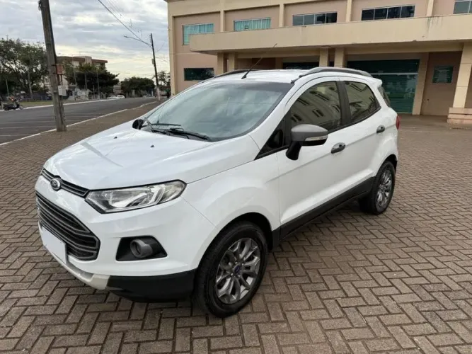 Ford Ecosport Freestyle 1.6 16V Flex 5P 2015