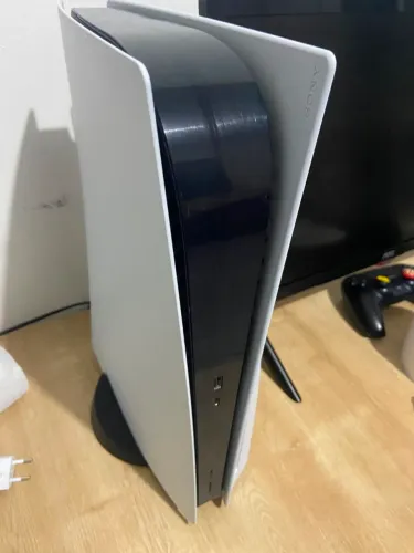 VENDO PS5 COM LEITOR DE DISCO OU TROCO POR IPHONE