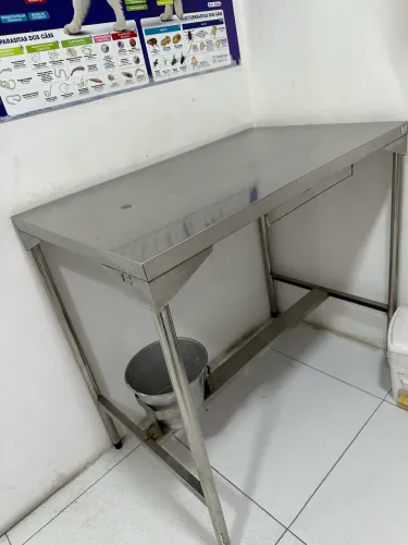 Mesa de atendimento veterinário
