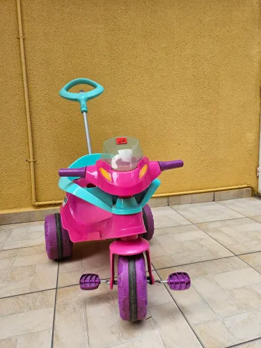 Triciclo motobaby bandeirante