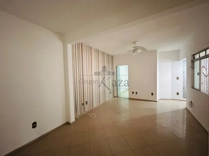 Casa - Mista - Residencial - Comercial - Jardim América - 3 Dormitórios - 212,64m².