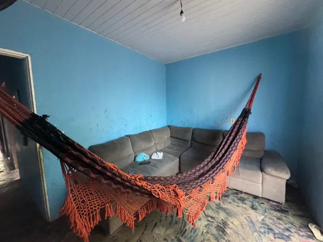 Vendo casa no Bairro Alvorada  valor 200 mil