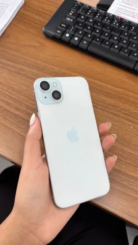 iPhone 15 Plus