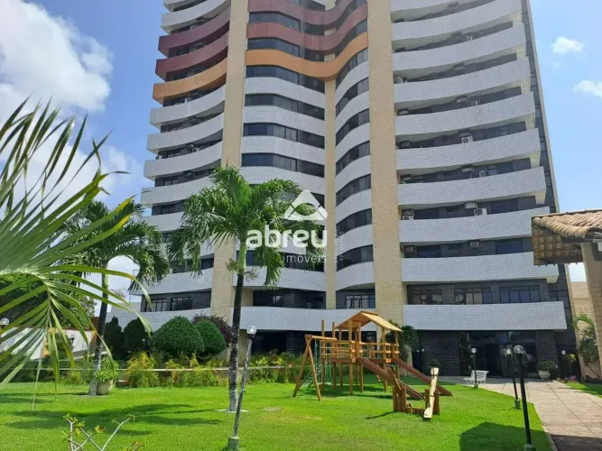 apartamento com 3 Suítes, 2 vagas ao lado do Colegio CEI - Lagoa Nova