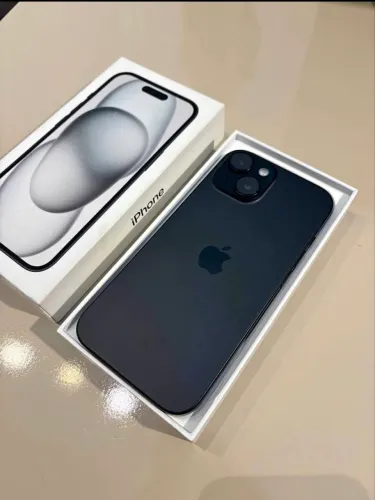 iPhone 15 - 128GB Preto