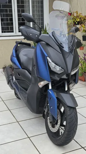 Yamaha XMAX 2021