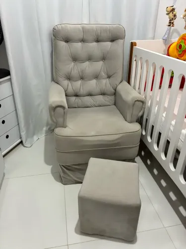 Poltrona amamentação 