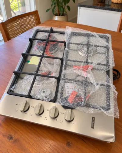 Cooktop Tramontina 4 Bocas Inox Novo com Pequeno Amassado