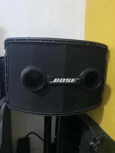 Par de caixas Bose 802 LEIA
