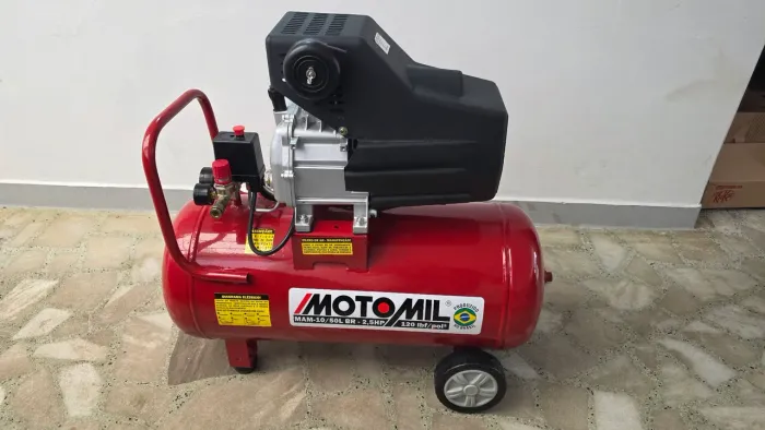 Compressor de ar Motomil 50L bivolt 