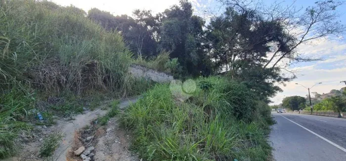 Terreno à venda, 8000 m² por R$ 11.000.000,00 - Rio do Ouro - Niterói/RJ