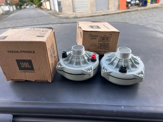 2 Drive d250x zero na caixa e 2 seminovo pouco tempo de uso e 2 st200 na caixa zero !