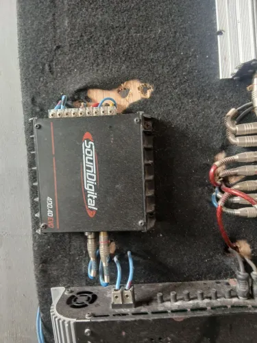 Vendo modulo taranps 1200 4 canais e um ts 400 4 canais