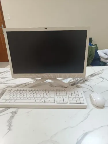 Computador All-in-One HP 21 | Core i3 | Windows 11