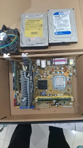 Placa mãe + 6 gb ram + 750 gb hd + 2 processadores intel + placa de video geforce 210