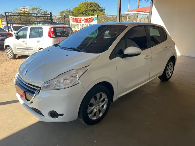 Peugeot 208 Active/active Pack 1.5 Flex 8V 5P 2014