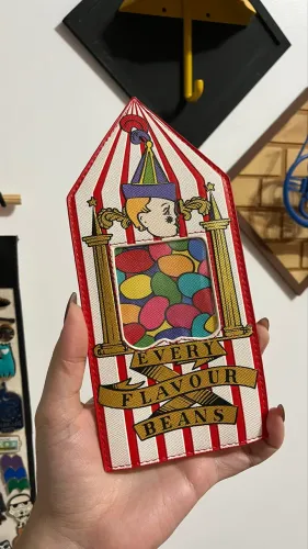 Carteira Harry Potter Loungefly Honey Dukes Bertie Botts Every Flavor Beans
