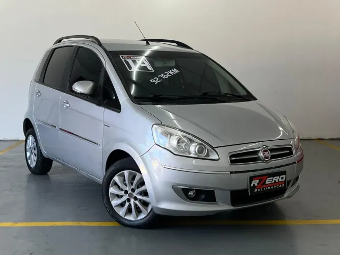 Fiat Idea Essence 1.6 Flex 16V 5P 2014