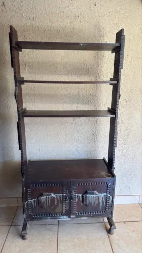 Estante de Madeira 