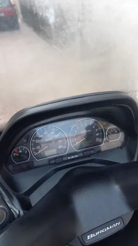 Moto confortável em Bom estado 