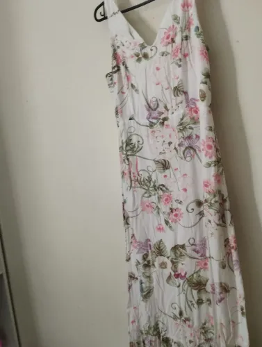 Vestido floral - M