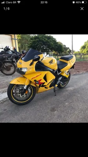 Honda CBR 900 RR Fire Blade 1998
