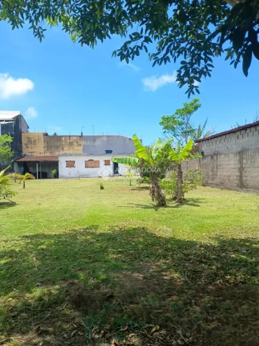 Chácara à Venda em Itanhaém - Litoral Paulista | Espaço, Conforto e Lazer Próximo ao Mar
